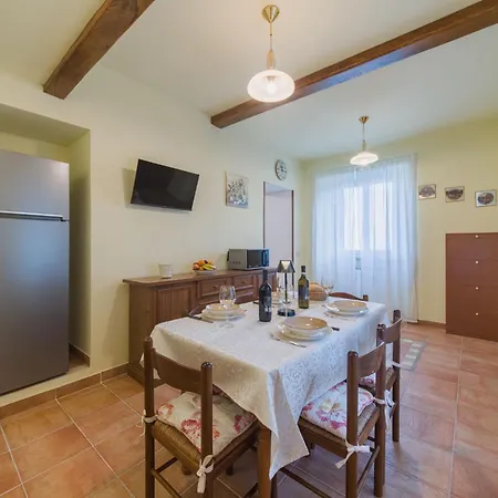Apartman Viola By Interhome