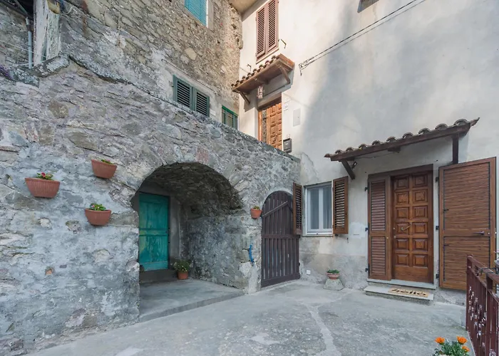Viola By Interhome Gello (Lucca)