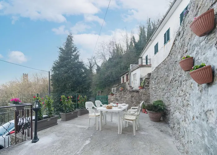 Viola By Interhome Lägenhet Gello (Lucca)